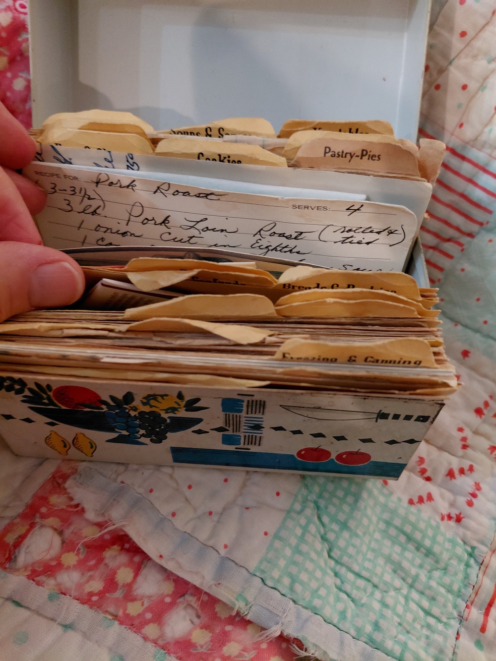 Vintage Recipe Card Box With Recipes - Picture 3 of 4